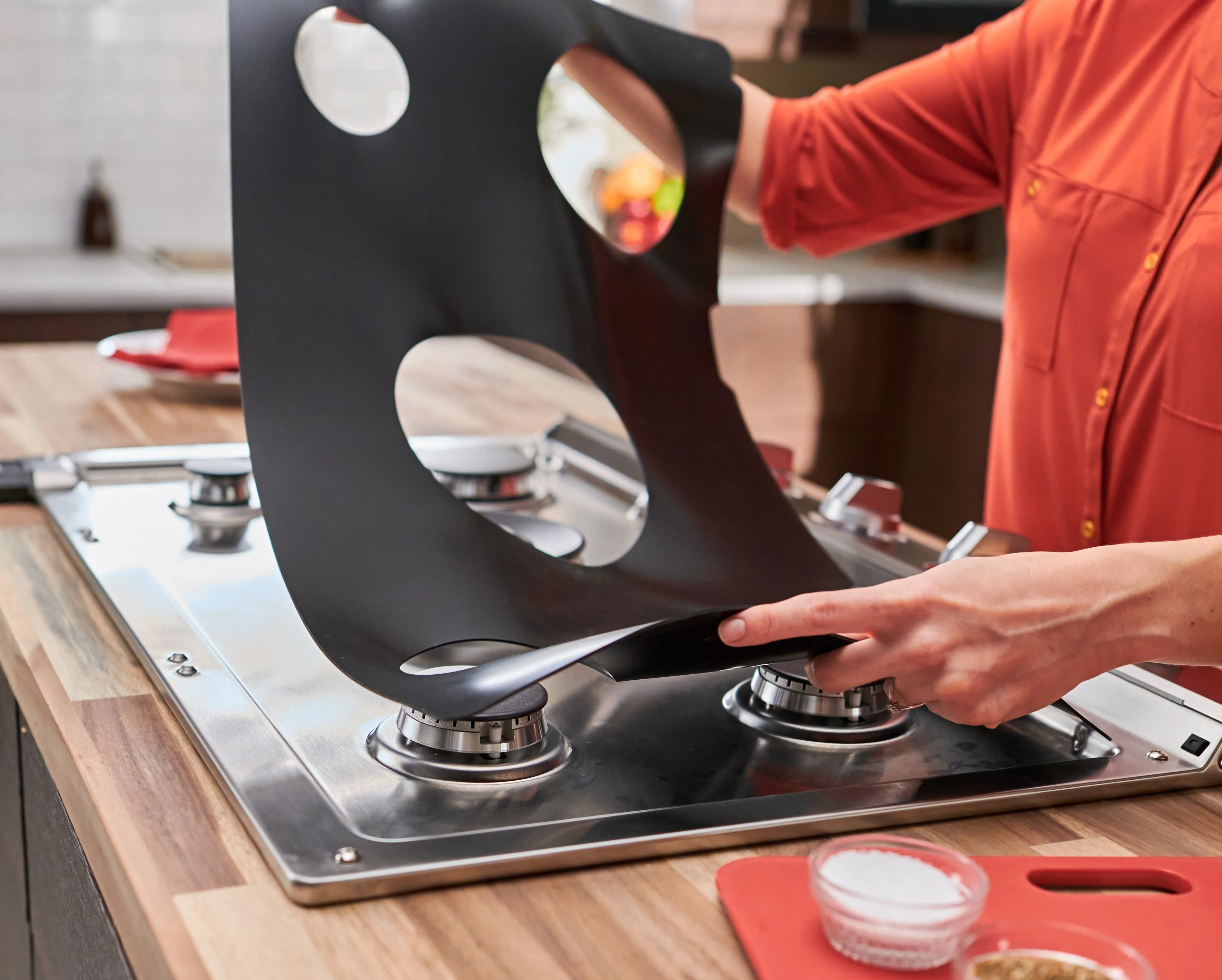 GE StoveGuard Grip | Silicone Stove Protector #658 - Image 5