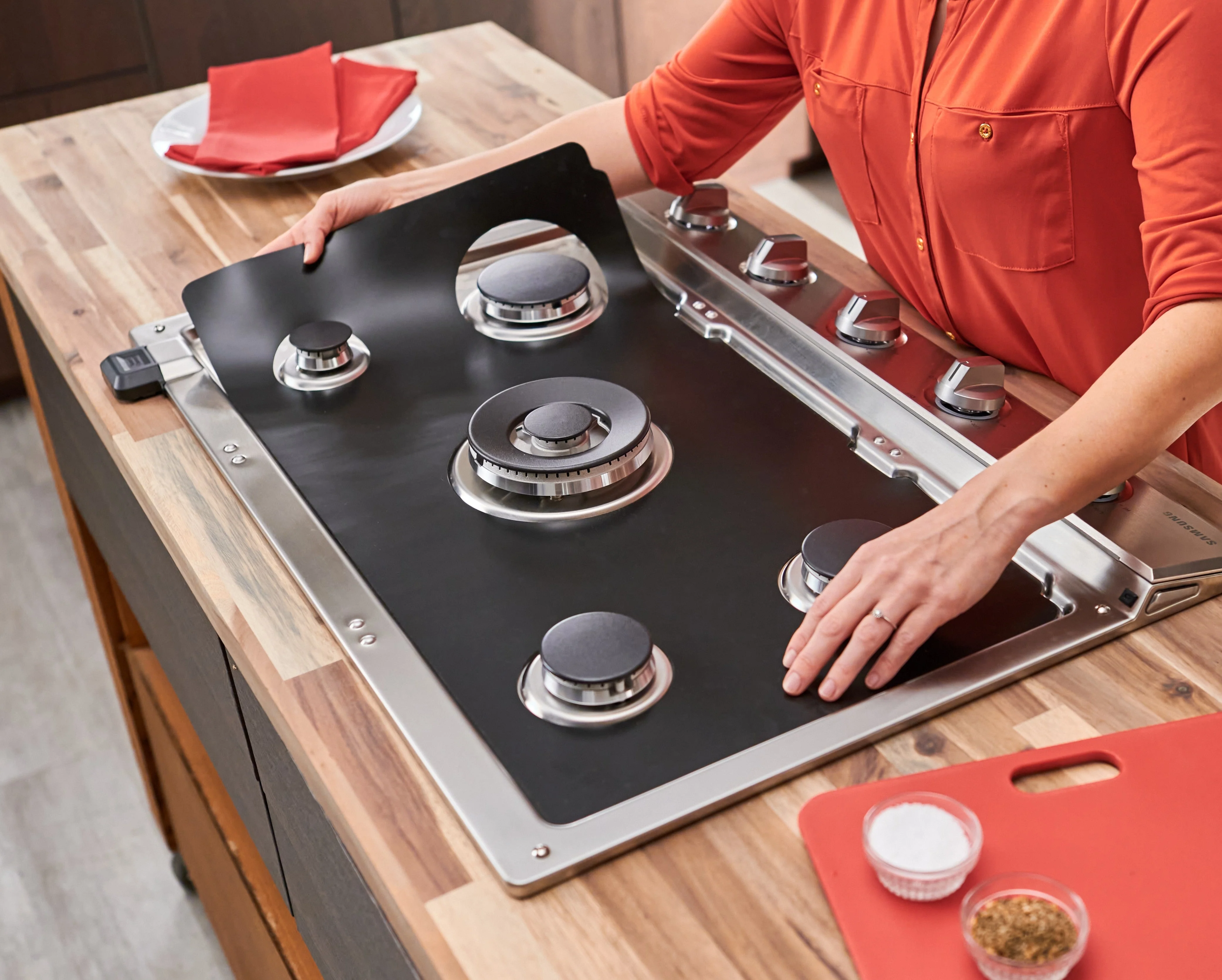 Whirlpool StoveGuard Grip | Silicone Stove Protector #193 - Image 2